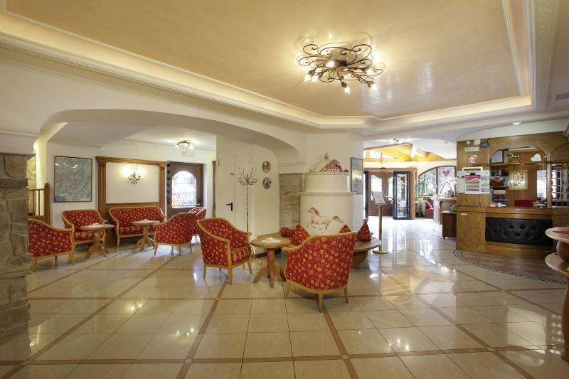 Cavallino Lovely Hotel Andalo Extérieur photo